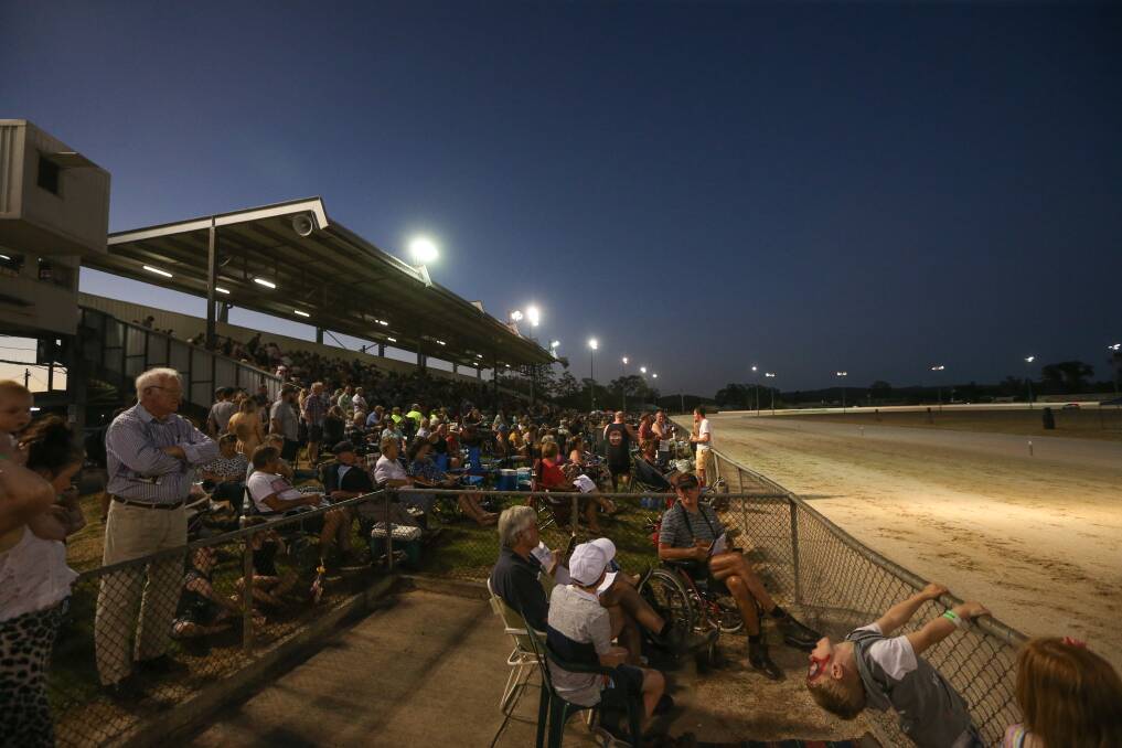 A crowd of around 4000 people attended the Albury New Year's Eve harness race meeting. Picture: JAMES WILTSHIRE