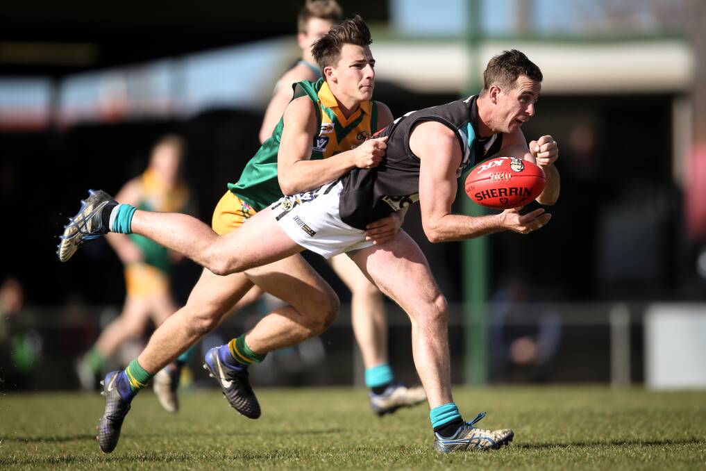 North Albury midfielder Ben Lloyd has departed the club to play with Geelong Football League outfit Bell Park.