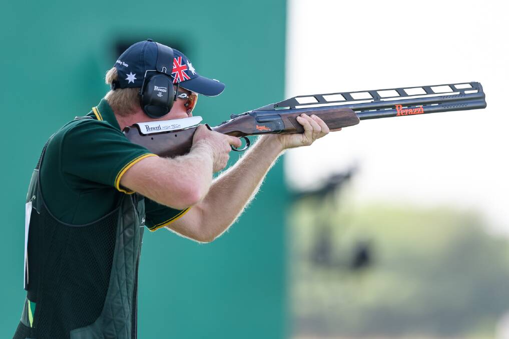 FIRE AWAY: James Willett dominated 
the Double Trap men's final at the ISSF 
World Cup event in New Delhi, India. 
Pictures: NICOLO ZANGIROLAMI ©ISSF
