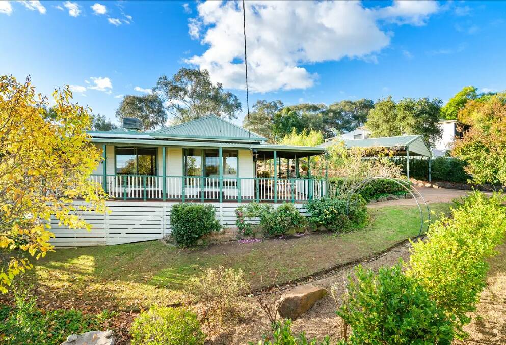 This three-bedroom home on Blackmore Street in West Albury, known as Tannyth Cottage, sold under the hammer for $850,000 on June 6. Picture by Ray White Albury North