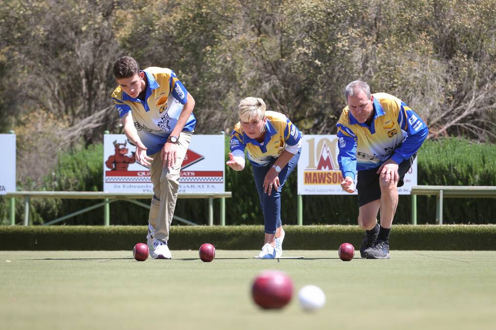 UNITED: Ethan, Jodie and Craig Fruend all bowl in Wangaratta's top pennant side. Picture: JAMES WILTSHIRE