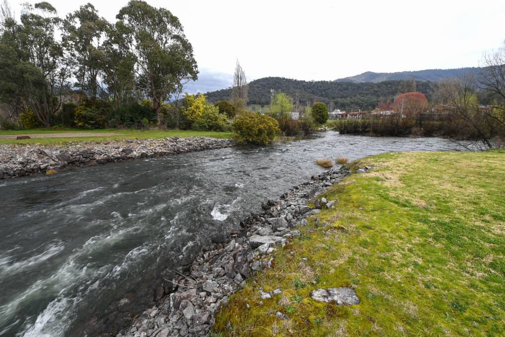 STICK TO THE PLAN: North East Water has confirmed its preferred site for a new raw water offtake to secure Mount Beauty's water supply is on Embankment Drive, where it was originally planned. Picture: MARK JESSER