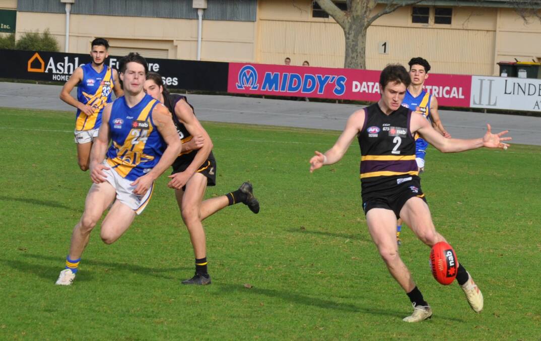 FLYING START: Charlie Byrne starred for the Murray Bushrangers in the pre-season before the 2020 NAB League competition was eventually abandoned. Picture: STEPHEN HICKS