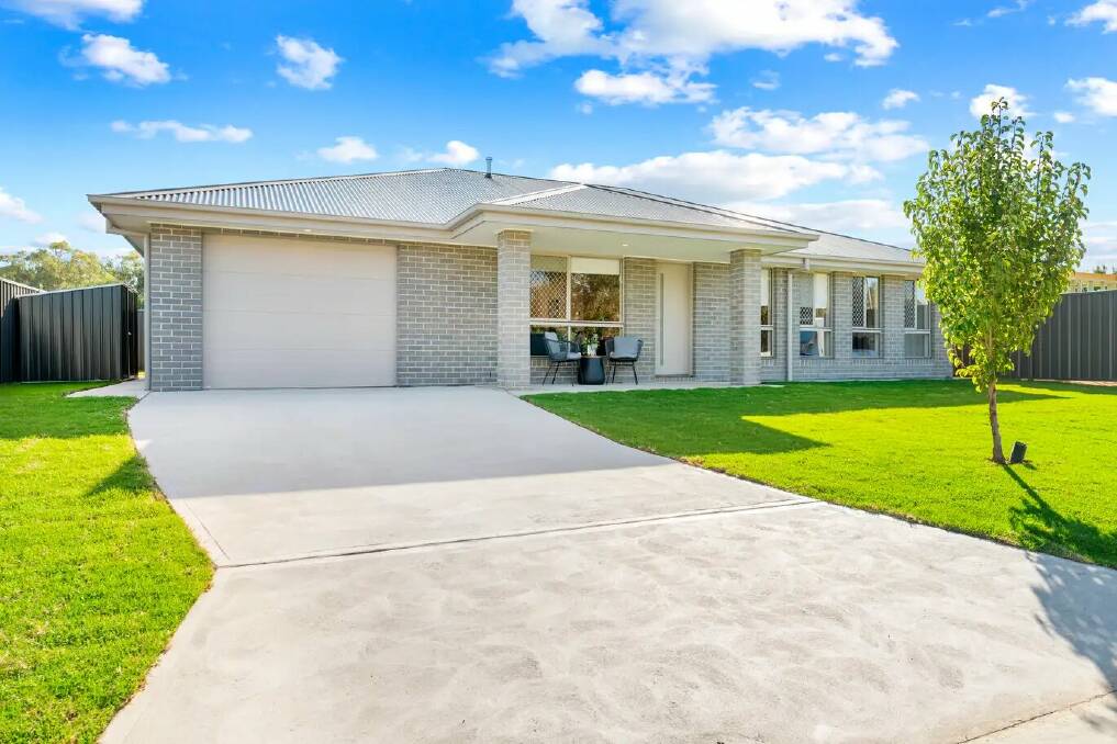 A successful auction saw this three-bedroom Jindera home on Carroll Avenue sell for $450,000 on Wednesday, April 12. Picture by Ray White Albury North