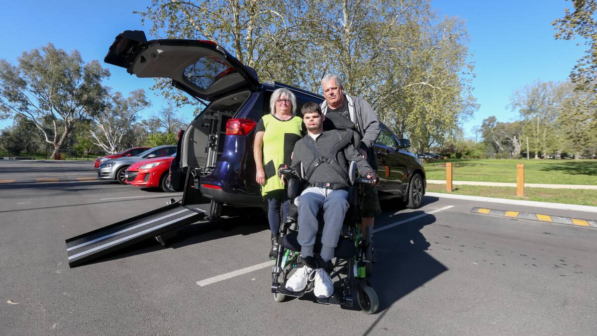 THANK YOU: The 'Dilly on the Move' fundraiser for John Hall and Mary Allum's son Dillon has come to fruition with the family receiving the modified Kia Carnival. The modification in Melbourne was delayed by COVID-19. Picture: TARA TREWHELLA
