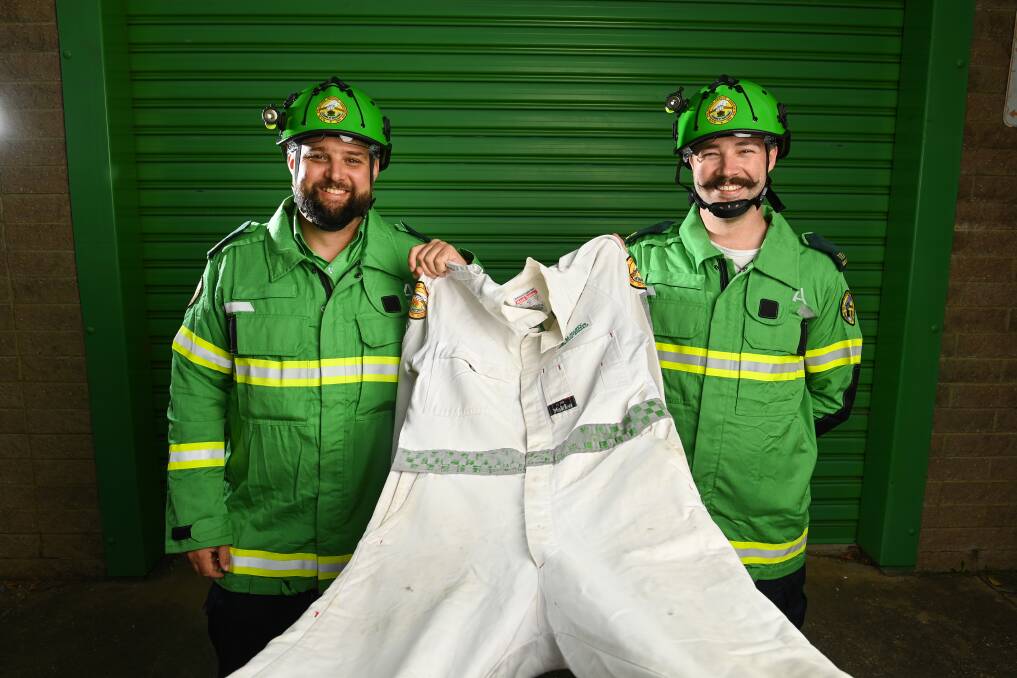 NEW LOOK: VRA Albury and Border members John Osmond and Ben Moyle show off their new fire resistant uniforms. Picture: MARK JESSER