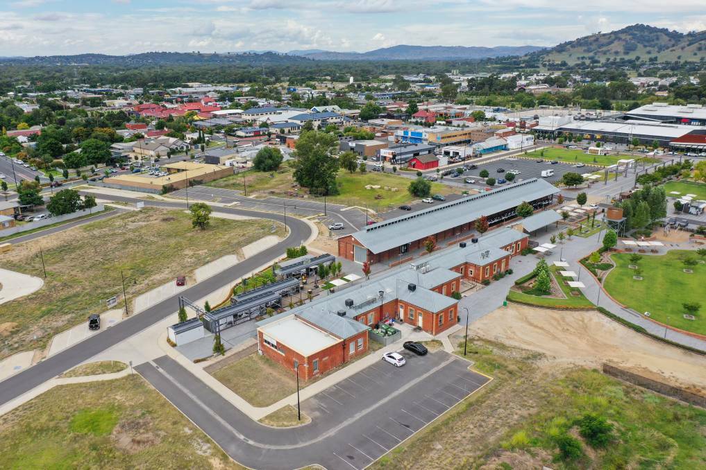 NOTED: Wodonga mayor Kev Poulton sought to rescind a December council motion on Junction Place as part of a bid to progress more community consultation. 