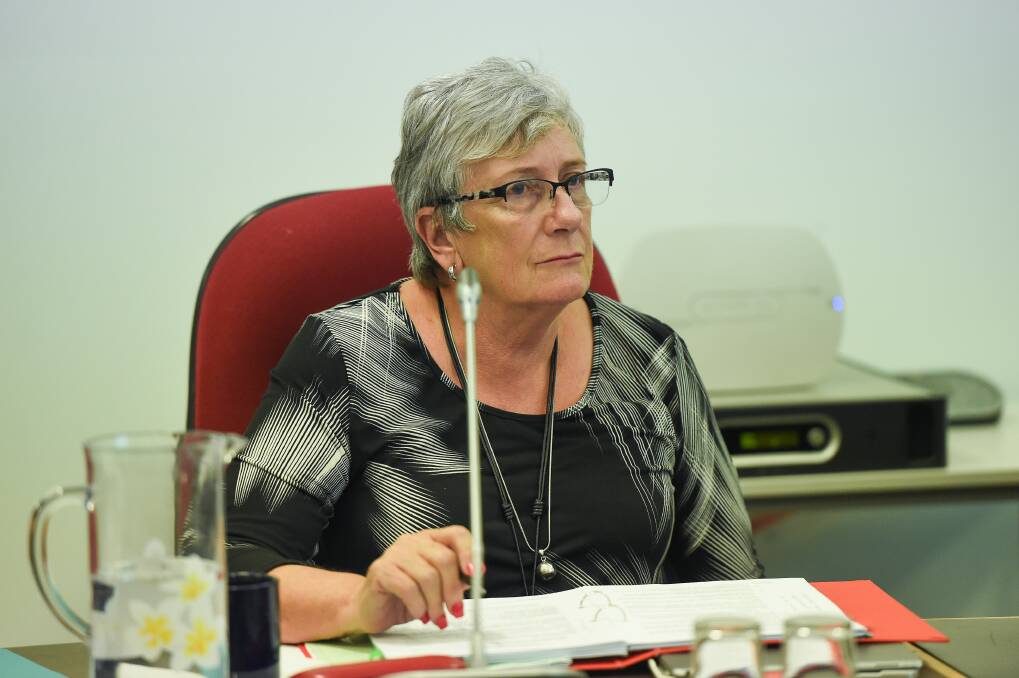 Cr Denise Osborne expressed concern to Greater Hume Council that entering into an agreement with a solar developer for contributions before the project was approved or denied would send the wrong message to the community. 
