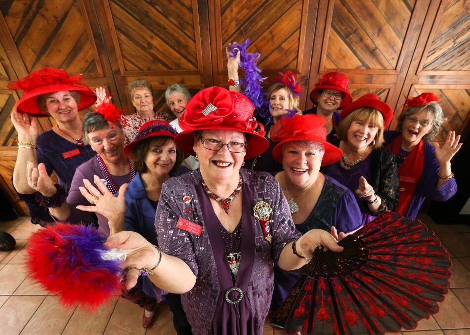 Pam Bleasdale and Border members of the Red Hat Society. Picture: KYLIE ESLER