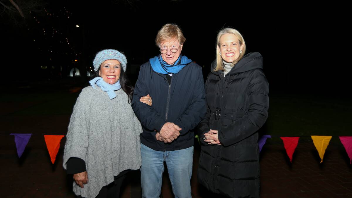 SHARED STRENGTH: Labor MP Linda Burney, veteran journalist Kerry O'Brien and author Georgie Dent were the keynote speakers at the 9th Winter Solstice in Albury. Picture: TARA TREWHELLA