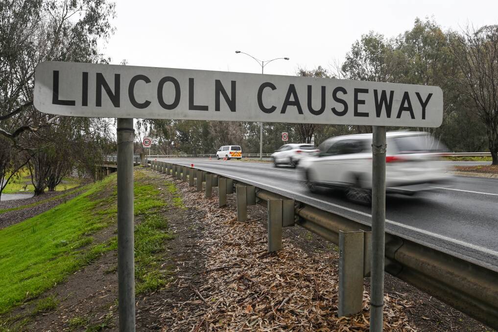 CHECKS: Victoria Police is utilising number-plate-checking technology in different locations around Albury-Wodonga, including on the Lincoln Causeway on Sunday. Picture: MARK JESSER