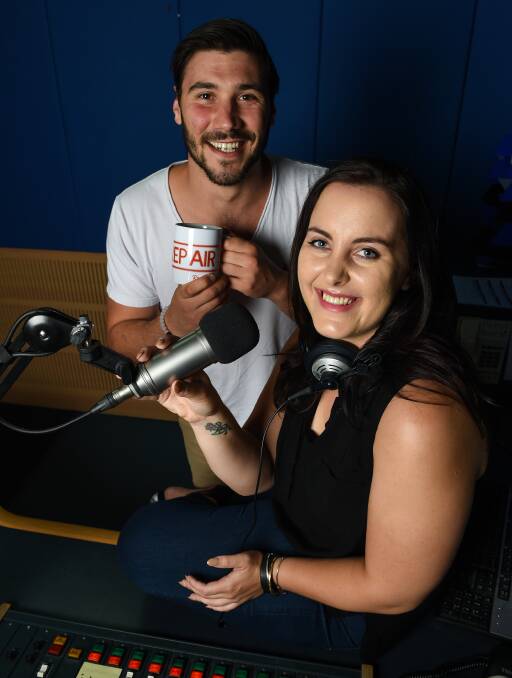 HOT SEAT: Former Network 10 host Seamus Evans will join Corryong local Riley-Rose Harper for Hit 104.9's breakfast show from Monday morning. Picture: MARK JESSER