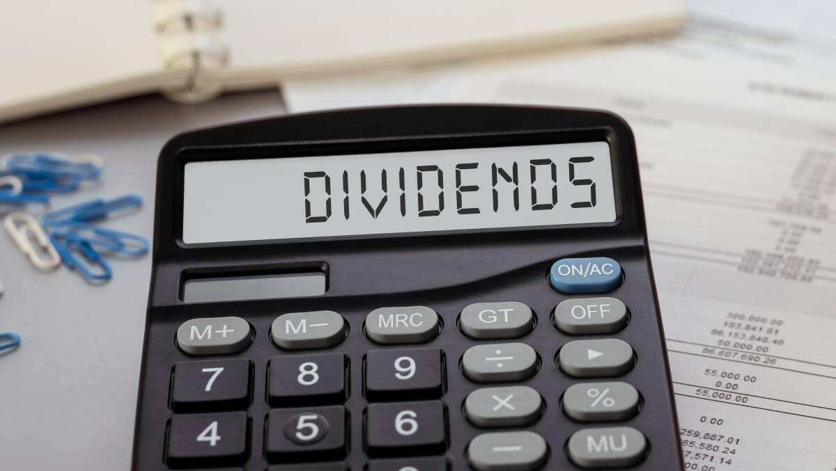 The pros and cons of dividend reinvesting
