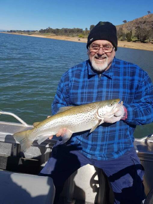 SENSATIONAL: Keen fisherman Lyle Mills and his neighbour only caught two fish when they ventured out to Lake Hume on September 30, but they were bigguns. Lyle reports both fish went over 6lb in the old weight system.