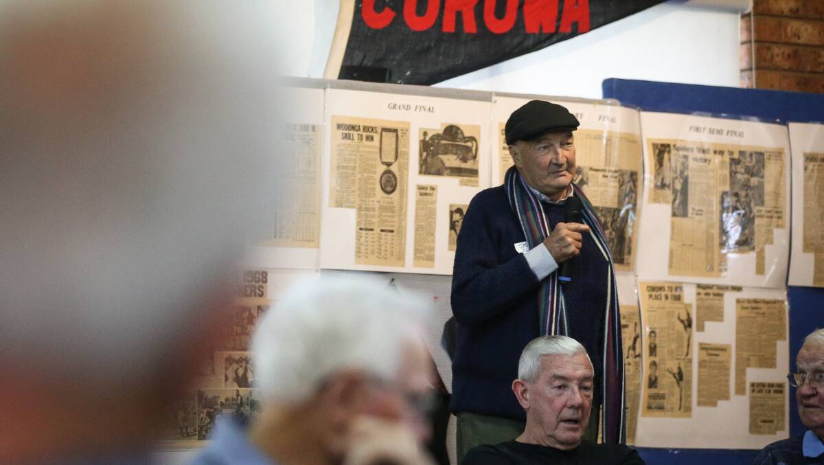 TALL TALES: Corowa Spiders great John Clancy speaks at the reunion. Pictures: JAMES WILTSHIRE