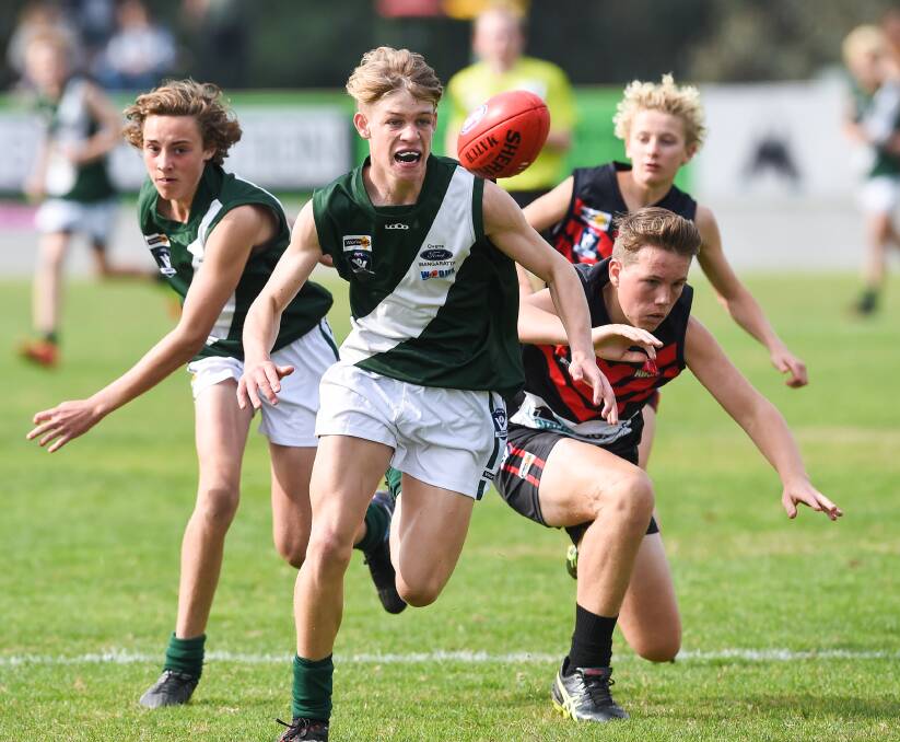 FOOTY TENSION: O and M and AFLNEB tangle on WDJFL under-17s proposal