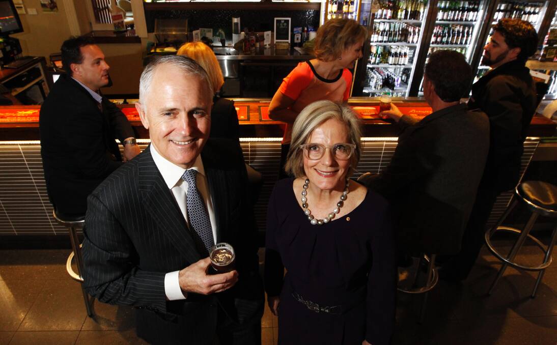 FLASHBACK Former Prime Minister Malcolm Turnbull and wife Lucy inside Soden's Hotel in Albury on a visit to the border in 2013.