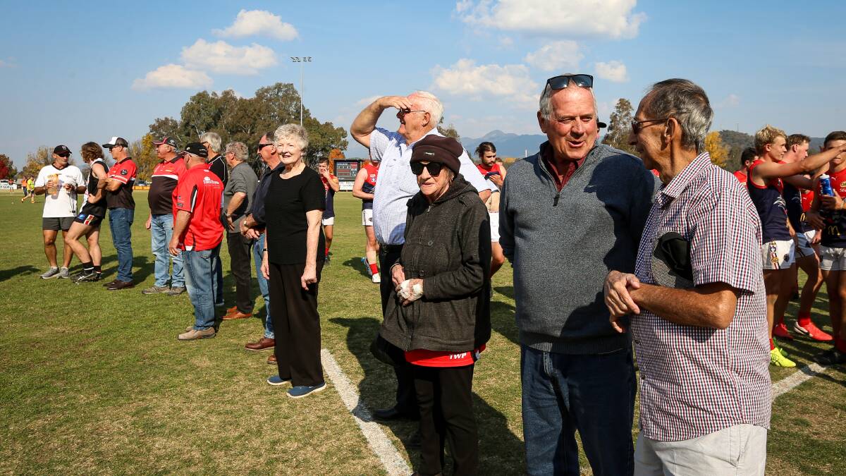 Myrtleford 1970 heroes relive famous O and M flag win