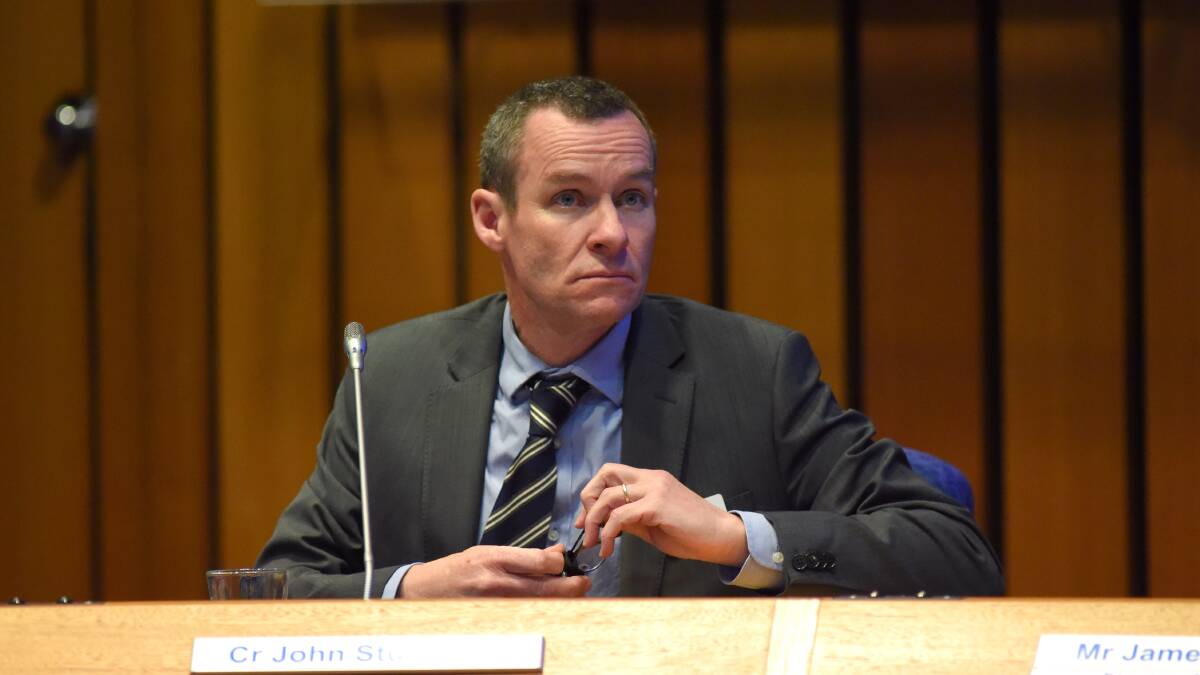 Albury councillor John Stuchbery supported retention of Saturday morning interviews.