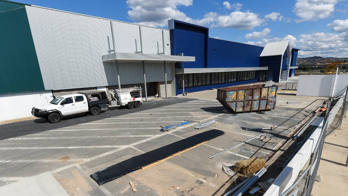 Work is continuing on the former Bunnings warehouse building in Young Street ahead of Amart opening in late November. Picture: MARK JESSER