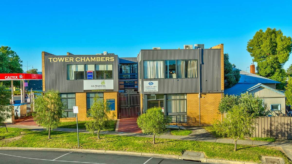 Prominent Wodonga office block sells for more than $1 million
