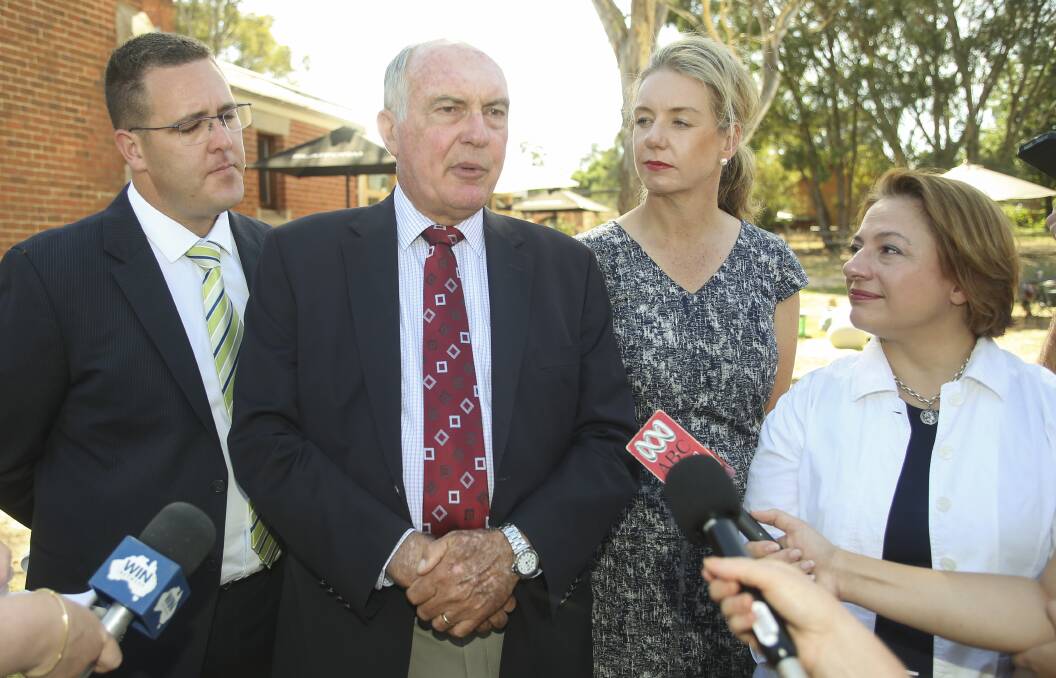 UNITED FRONT: National Party candidate Marty Corboy, acting Prime Minister Warren Truss, Senator Bridget McKenzie and Liberal candidate Sophie Mirabella fronted the media in Chiltern on Tuesday. Picture: ELENOR TEDENBORG