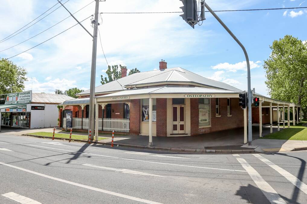 PRIZED POSSESSION: A former butchery turned osteopathic clinic and adjoining residence in Albury was sold by agents, Stean Nicholls on Saturday. Picture: TARA TREWHELLA