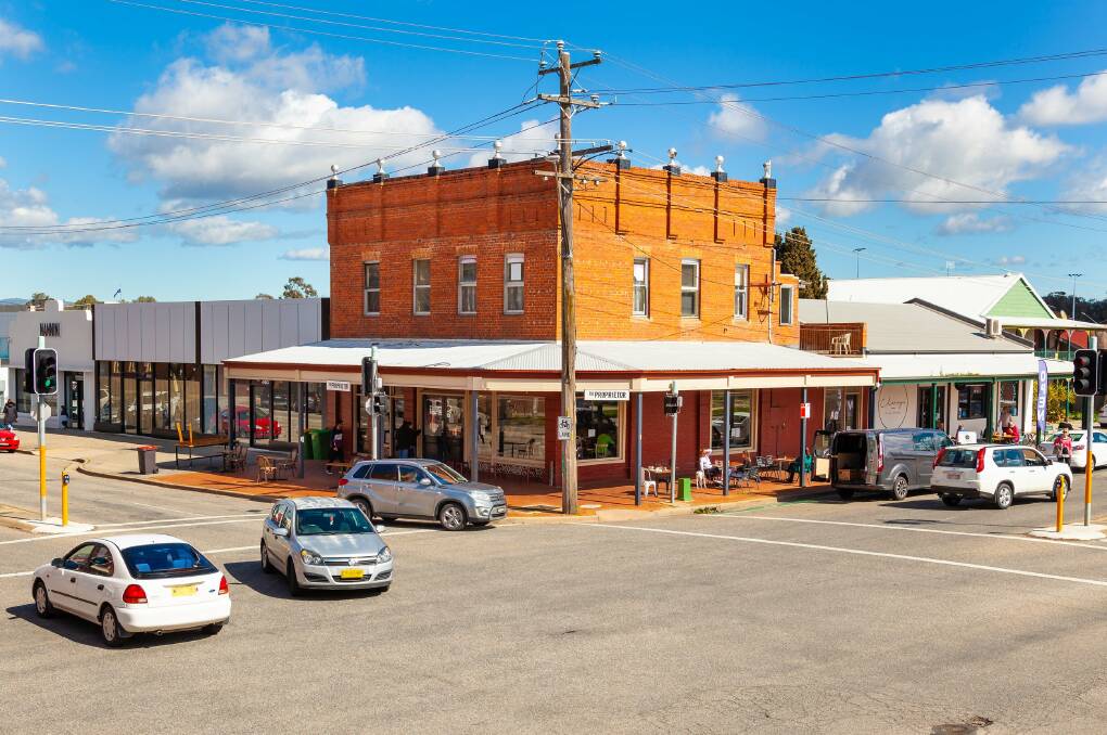Central Albury property built in 1880s for sale