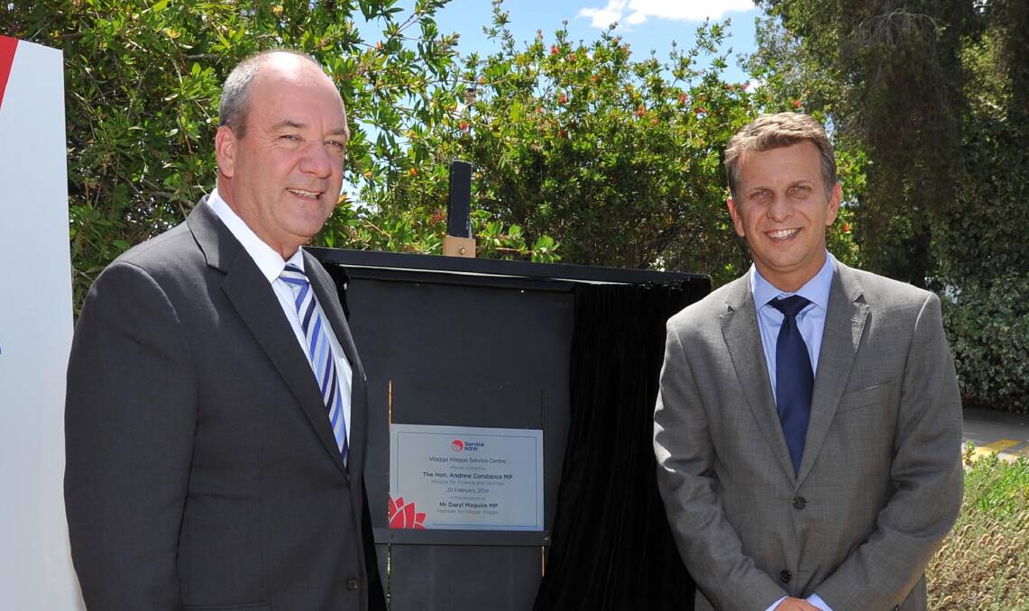 Then Wagga MP Daryl Maguire and then Minister for Finance and Services Andrew Constance at the 2014 Opening of the Wagga Service Centre.