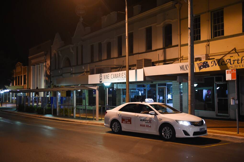 9:43pm A taxi waits out the front of ZED Bar for who? 