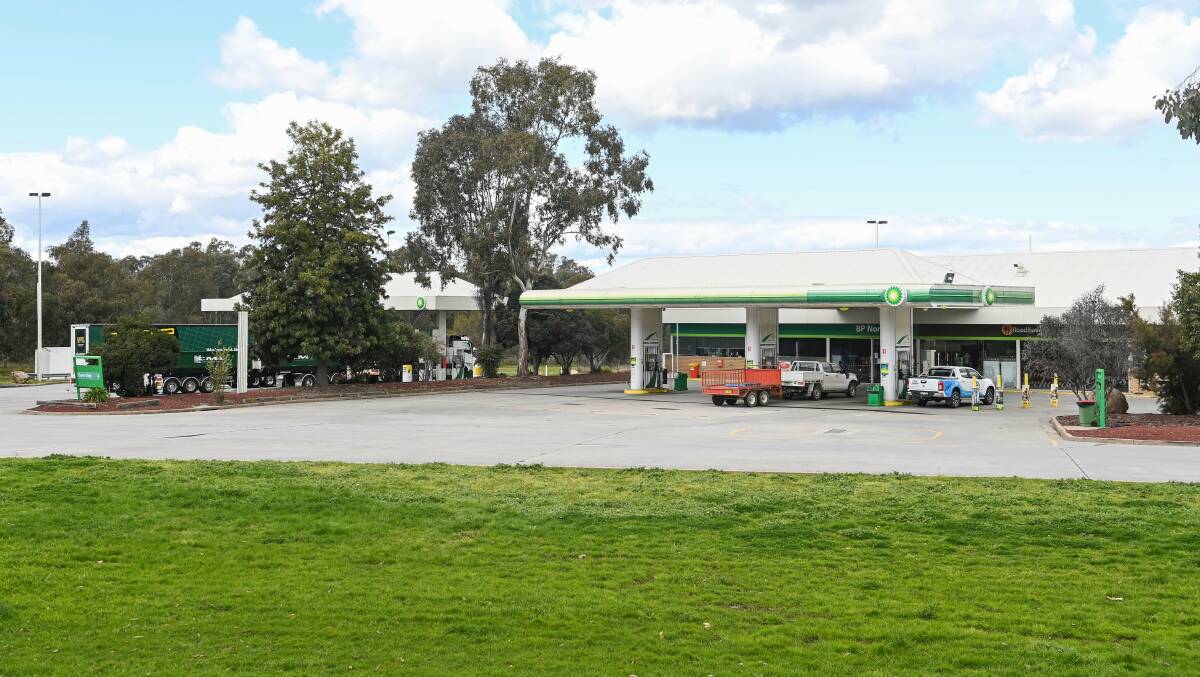 Third Albury exposure site was confirmed by Ms Oakman on Thursday morning with anyone who attended the Lavington BP service station on Travelstop Way on September 8 between 7.30pm and 8pm is urged to get tested. 