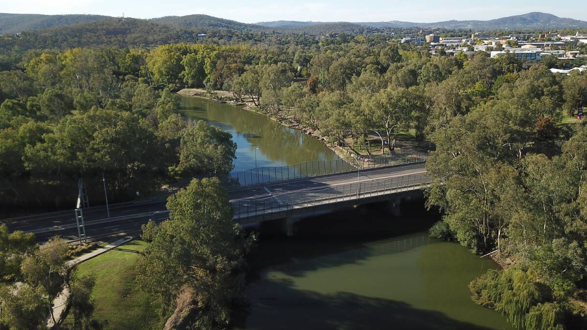 MANAGEMENT: An independent review of the MDBA's management of the Murray River found the decisions made last year were sound. Picture: MARK JESSER
