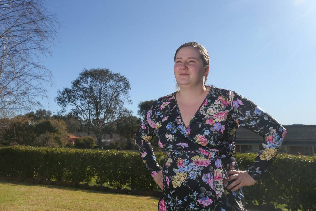 CONFUSION: Albury mum Rebecca Gooden had her elective surgery in Wagga cancelled at the last minute because of where she lived. Picture: TARA TREWELLA