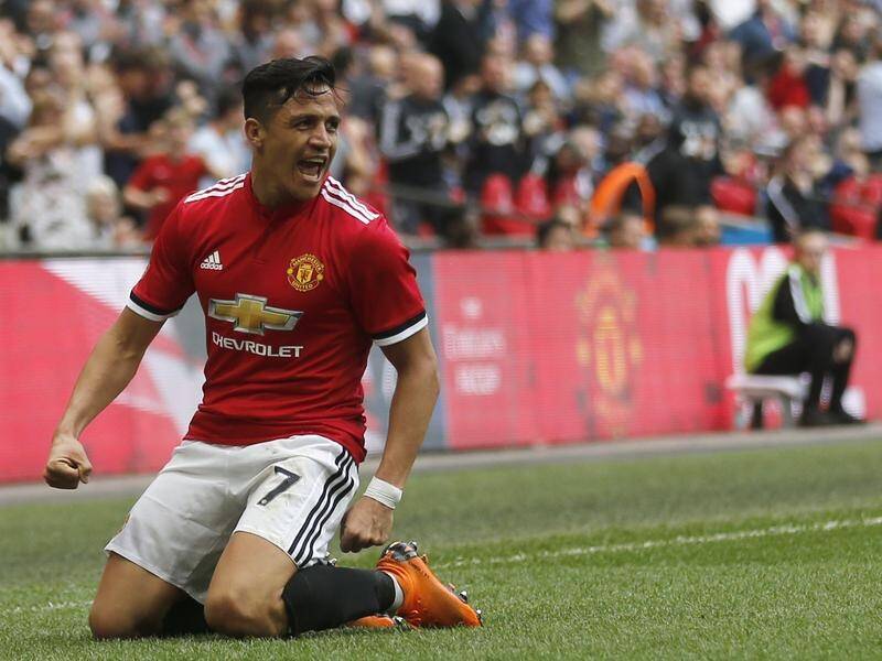 Manchester United's Alexis Sanchez is poised for a loan move to Serie A side Inter Milan.