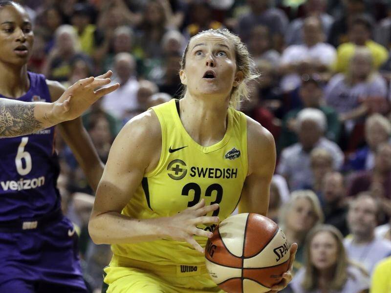 Sami Whitcomb will make her national team debut at the Women's Basketball World Cup in Spain.