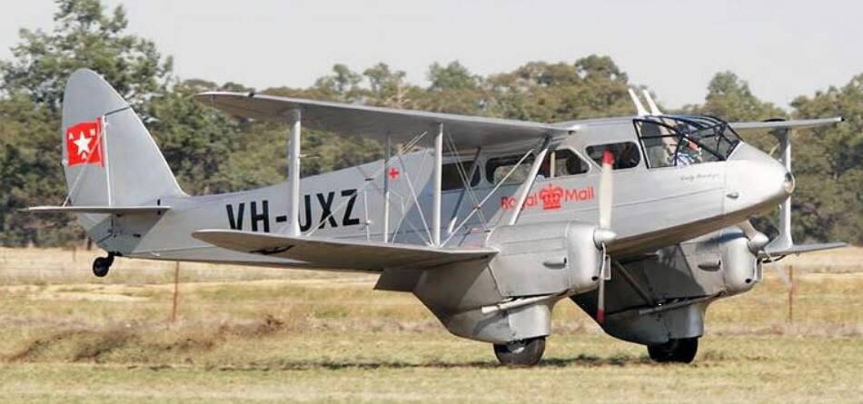 Pilot John Lindsay’s Dragon Rapide from the early 1930s. The plane will fly into Albury today.