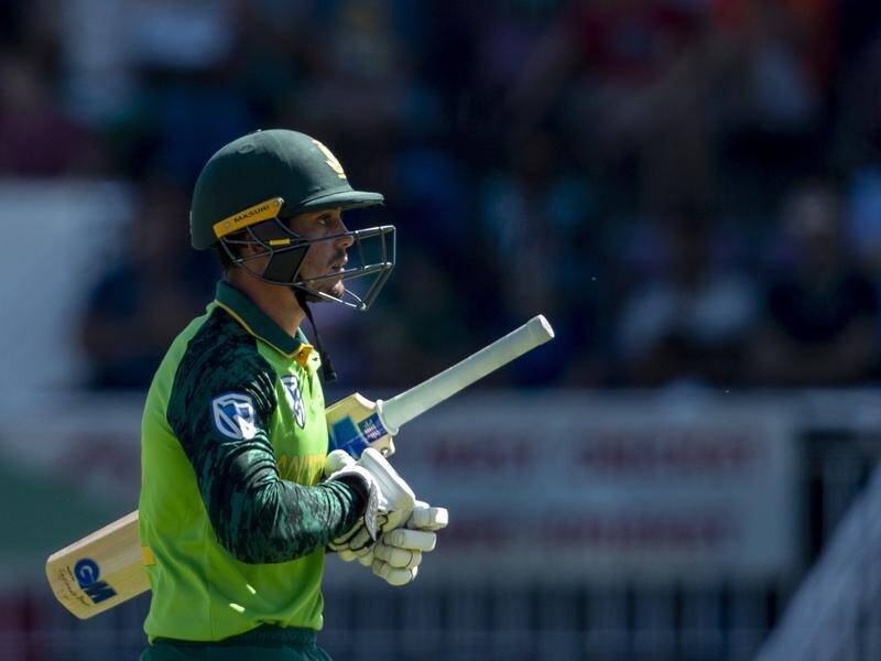 Quinton de Kock made an unbeaten 59 as South Africa defeated Sri Lanka by ten wickets.