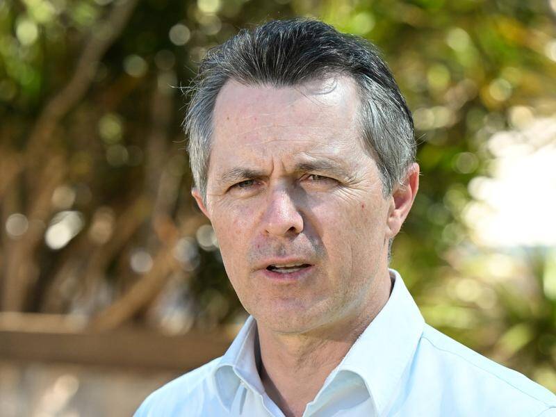 Minister Jason Clare has released an interim report of recommended reforms to the university sector. (Darren England/AAP PHOTOS)