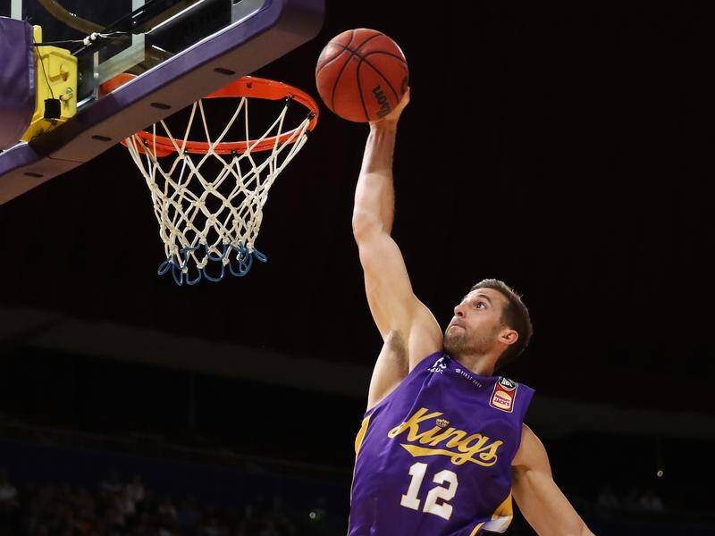 David Wear has helped Sydney consolidate top spot in the NBL with a 100-92 win over New Zealand.