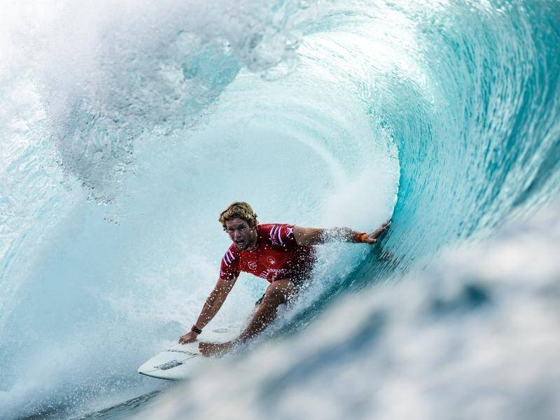 John John Florence has pulled out of the Margaret River Pro after injuring his knee.