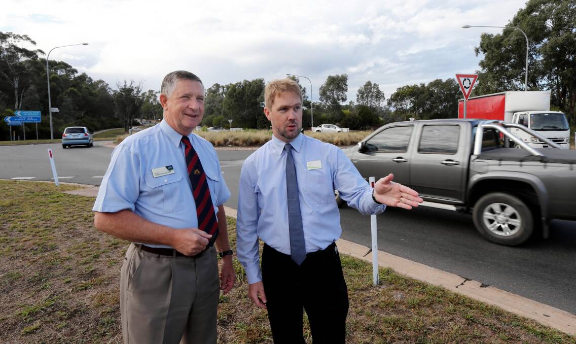 Graham Docksey and Steve Swann want Thurgoona motorists to give their views on possible new speed limits. Picture: PETER MERKESTEYN