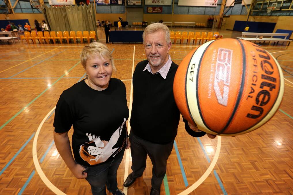 Tournament manager Elyse Burns and Midnight Basketball Albury chairman Rodney Bramich need more volunteers. Picture: MATTHEW SMITHWICK