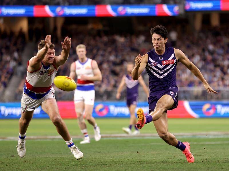 Bailey Banfield bagged two late goals to seal Fremantle's win over the Western Bulldogs. (Richard Wainwright/AAP PHOTOS)