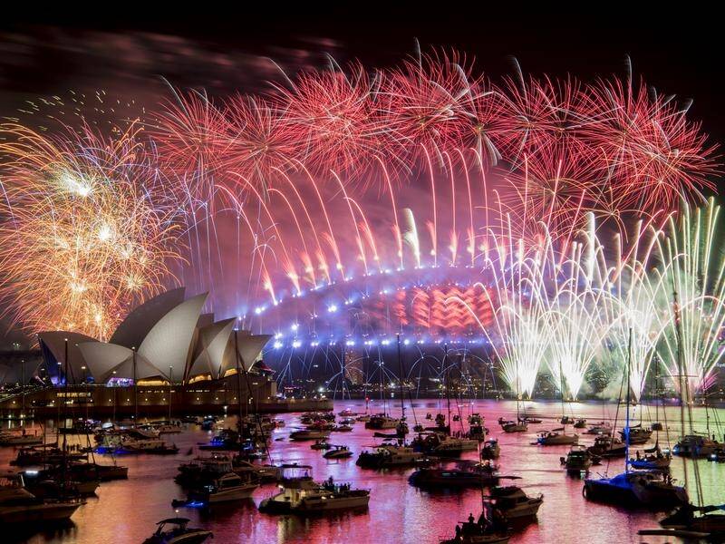 Sydney City Council says cancelling New Year's Eve fireworks would not help fire-ravaged areas.