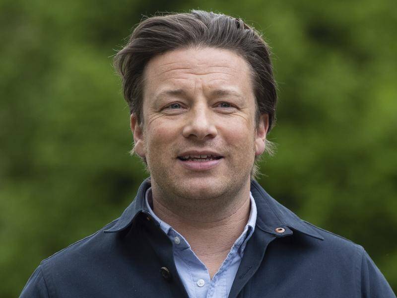 British chef Jamie Oliver's restaurant chain is reportedly calling in administrators.