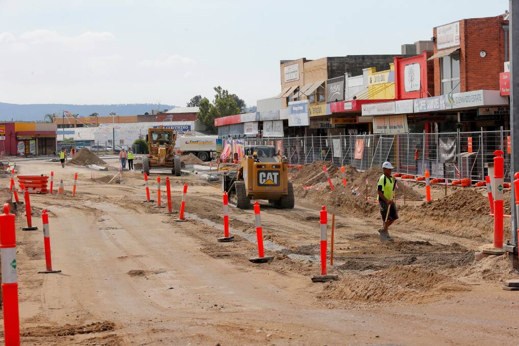 The push is on to finish Wodonga’s High Street-Elgin Boulevard intersection by the end of the month. Picture: TARA GOONAN