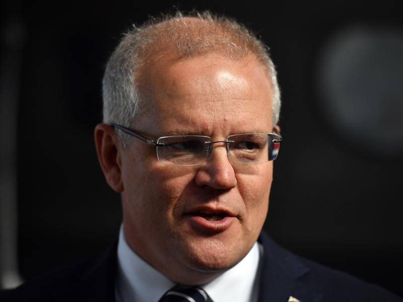 Scott Morrison says the federal government won't step in to change the Murray-Darling water-sharing.