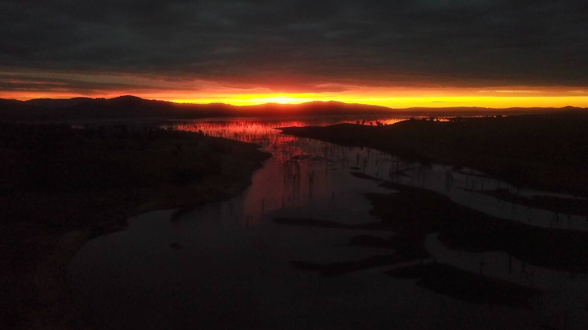 CHILL: Lake Hume on sunset near Tallangatta. So far in May, only 36mm of rain has fallen in Albury-Wodonga, compared to 105.6mm in May 2019. Picture: MARK JESSER