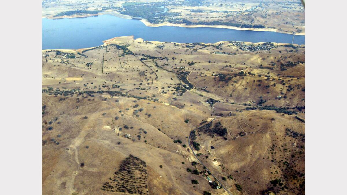 Aerial pic  of Land Development around Lake Hume. Bethanga Creek.