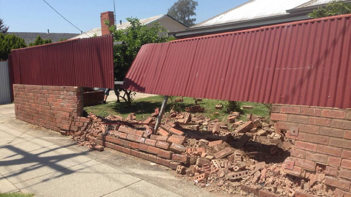 Wodonga couple in narrow escape after car crashes into wall
